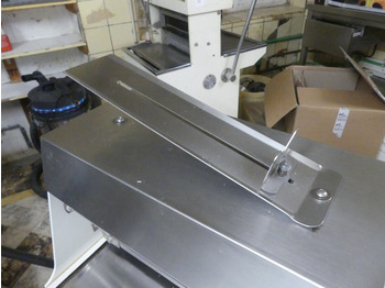 Maizes ceptuves aprīkojums Trancheuse à pain Nalim: foto 4 Maizes ceptuves aprīkojums Trancheuse à pain Nalim: foto 4