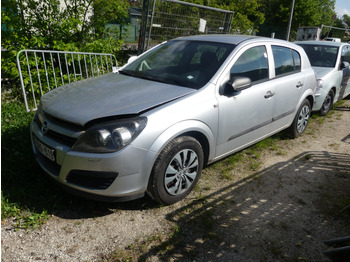 Vieglā automašīna OPEL
