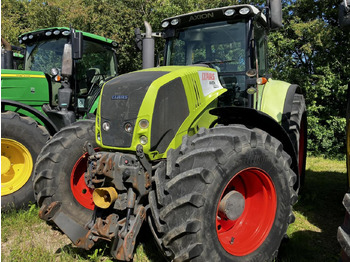 Traktors CLAAS Axion 850