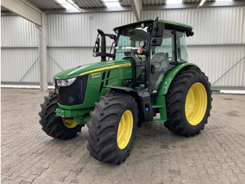Traktors JOHN DEERE 5090M