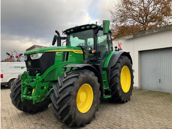Traktors JOHN DEERE 6R 215