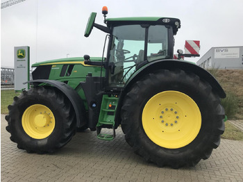 Traktors JOHN DEERE 6R 215