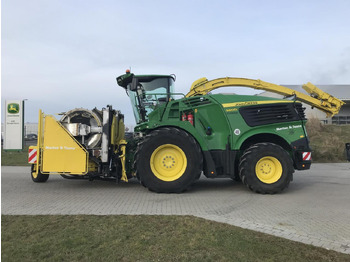 Lopbarības kombains JOHN DEERE