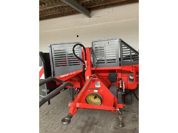 : fotogrāfija galvenē