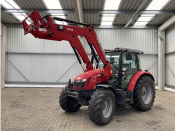 Traktors MASSEY FERGUSON 5611