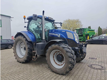 Traktors NEW HOLLAND T7.200