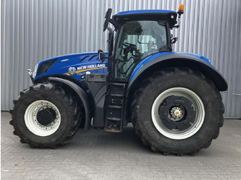 Traktors NEW HOLLAND T7
