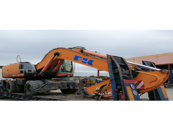 Riteņu ekskavators EXCABADORA DE RUEDAS E215W: foto 2 Riteņu ekskavators EXCABADORA DE RUEDAS E215W: foto 2