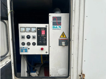 Elektroģenerators Perkins 3008-TAG3A FG Wilson Stamford 450 kVA Silent generatorset: foto 2