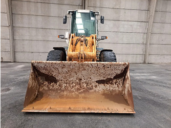 Riteņu iekrāvējs Liebherr L514: foto 2