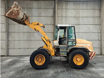 Riteņu iekrāvējs Liebherr L514: foto 4