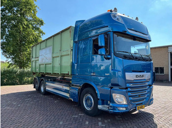Konteineru vedējs/ Kravas automašīna ar noņemamā virsbūve DAF XF 530