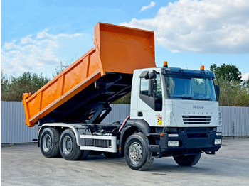Kravas automašīna pašizgāzējs IVECO Trakker