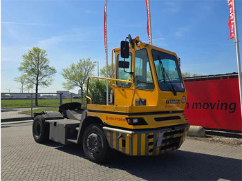 Termināļa traktors TERBERG