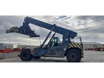 Sānu konteineru krāvējs TEREX