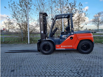 Dīzeļiekrāvējs Toyota 8FD70F: foto 2