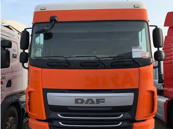 Kabīne un interjers DAF XF 106