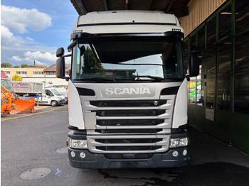 Kravas automašīna ar tentu SCANIA G410: foto 3