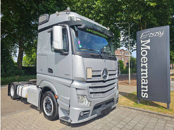 Vilcējs MERCEDES-BENZ Actros 1842