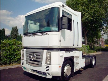 Vilcējs RENAULT AE 440: foto 1