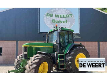 Traktors JOHN DEERE 7810
