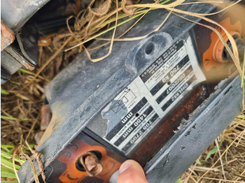 Kravas lifts DHOLLANDIA