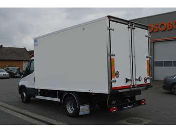 Kravas automašīna refrižerators Iveco DAILY 60C15: foto 4 Kravas automašīna refrižerators Iveco DAILY 60C15: foto 4