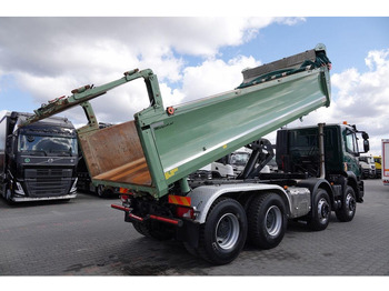 Kravas automašīna pašizgāzējs Iveco X-WAY 480 / 8X4 / WYWROTKA / HYDROBURTA / BORDMATIC / HYDROKLAPA: foto 4 Kravas automašīna pašizgāzējs Iveco X-WAY 480 / 8X4 / WYWROTKA / HYDROBURTA / BORDMATIC / HYDROKLAPA: foto 4