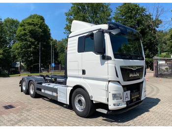 Pacēlājs ar āķi MAN TGX 26.440: foto 3 Pacēlājs ar āķi MAN TGX 26.440: foto 3