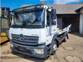 Būvgružu konteineru vedējs MERCEDES-BENZ Atego 818