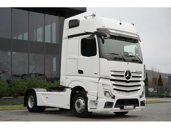 Vilcējs MERCEDES-BENZ Actros 1851