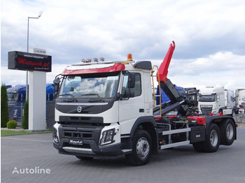 Pacēlājs ar āķi VOLVO FMX 450