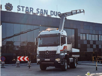 Kravas auto ar manipulatoru MERCEDES-BENZ Arocs 1851
