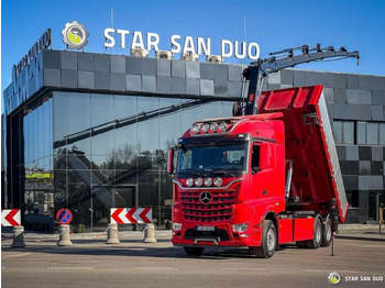 Kravas auto ar manipulatoru MERCEDES-BENZ Arocs