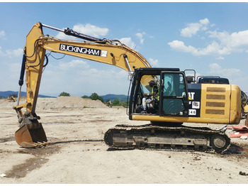 Kāpurķēžu ekskavators CATERPILLAR 320E