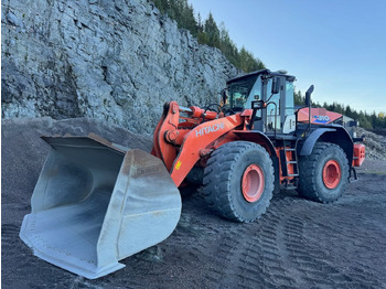 Riteņu iekrāvējs HITACHI ZW310