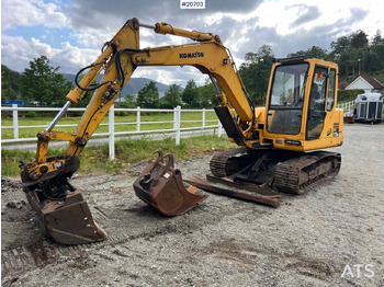 Ekskavators KOMATSU