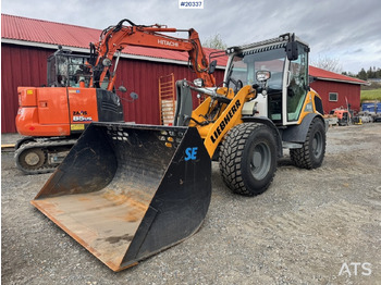 Riteņu iekrāvējs LIEBHERR L 506