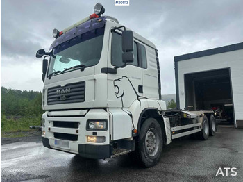Pacēlājs ar āķi MAN TGA 26.480
