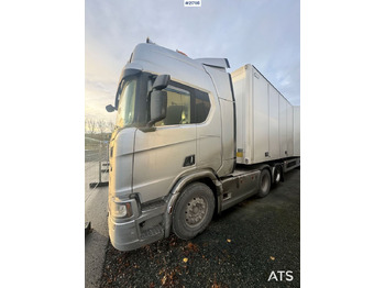 Vilcējs Scania R590 6x2 Trekkvogn m/ Walking floor hydraulikk: foto 3