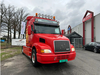 Vilcējs VOLVO NL
