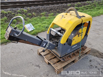 Asfalta ieklāšanas tehnika ATLAS