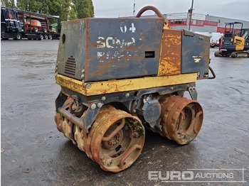 Asfalta ieklāšanas tehnika BOMAG