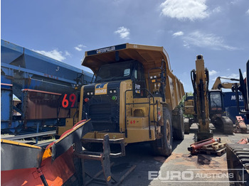 Karjeru pašizgāzējs CATERPILLAR 772