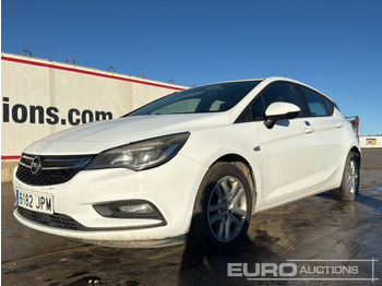 Vieglā automašīna OPEL