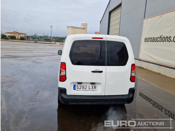 Komercauto 2022 Toyota Proace City: foto 4