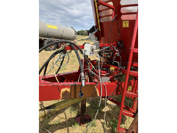 Lopbarības mikseris BVL Futtermischwagen V-Mix 18 2S: foto 3 Lopbarības mikseris BVL Futtermischwagen V-Mix 18 2S: foto 3