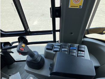 Jaunā Teleskopiskais riteņu iekrāvējs Caterpillar Zeppelin ZL60T: foto 3