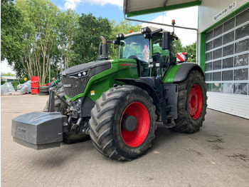 Traktors FENDT 1050 Vario