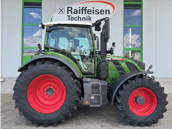 Traktors FENDT 516 Vario